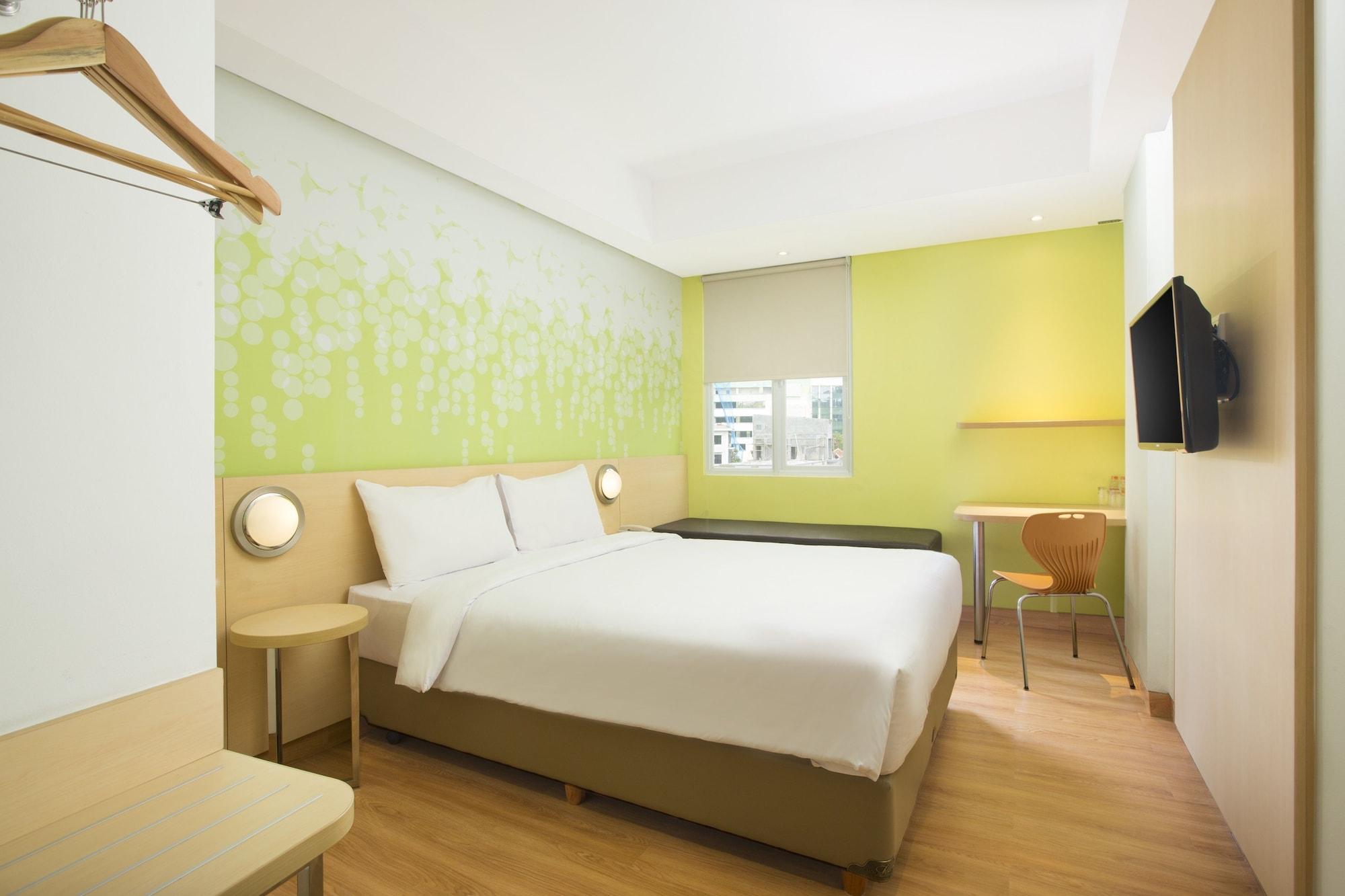 Zest Bogor By Swiss-Belhotel International Exterior photo