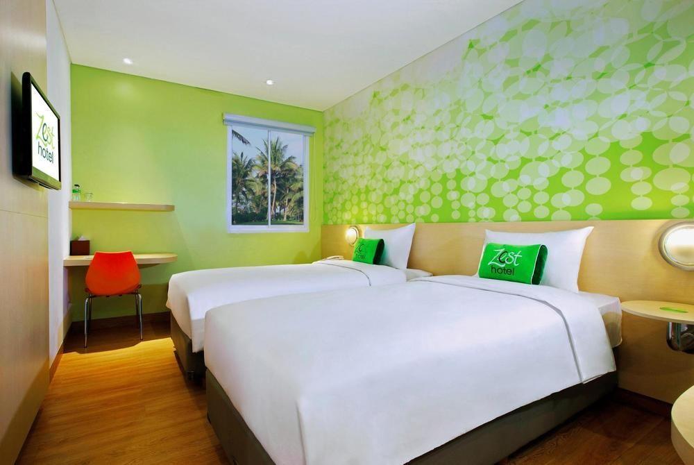 Zest Bogor By Swiss-Belhotel International Exterior photo