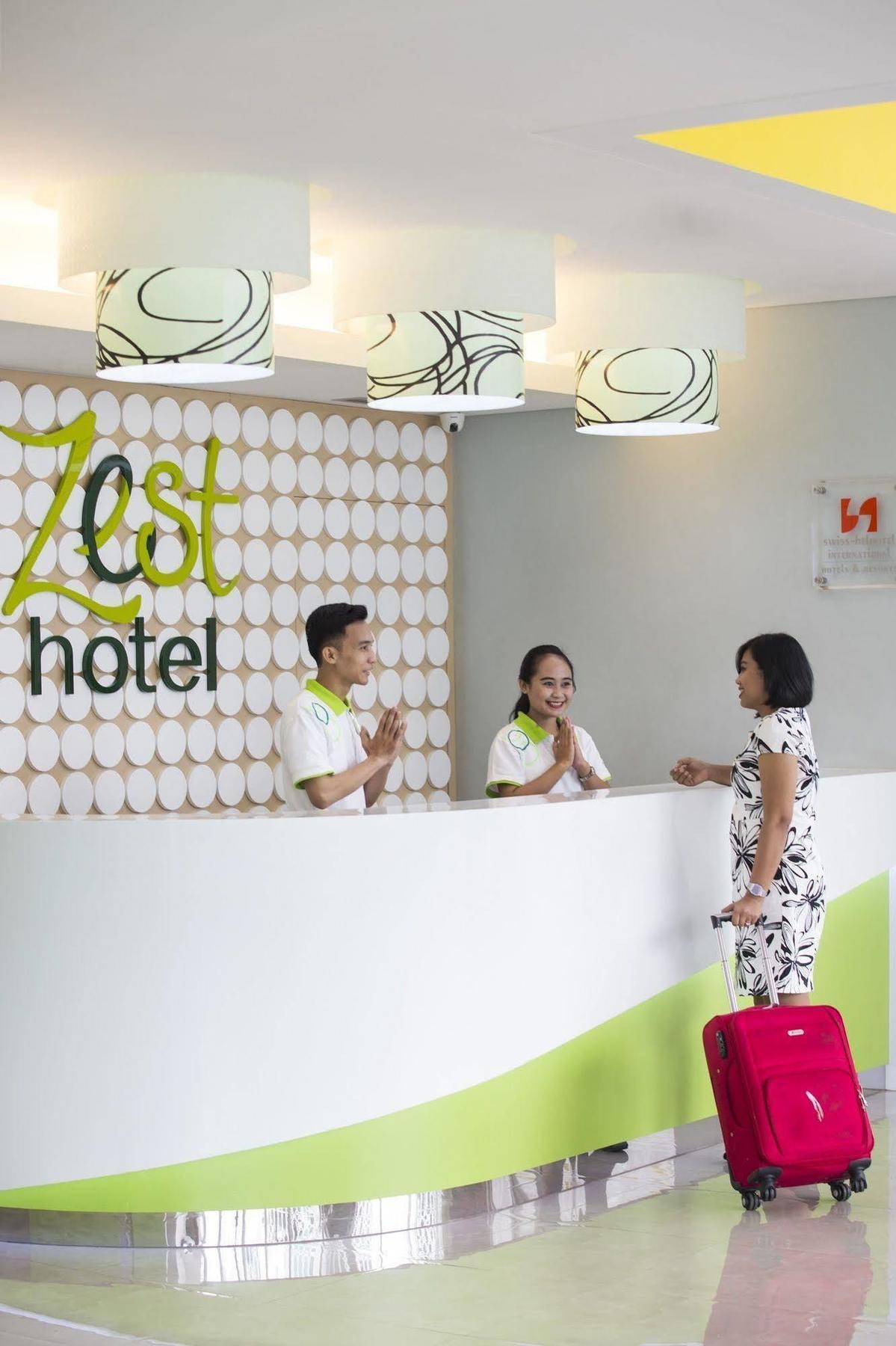 Zest Bogor By Swiss-Belhotel International Exterior photo